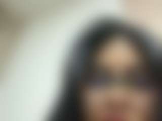 Thali's Live Sex Cam Show