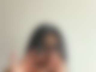 Thali's Live Sex Cam Show