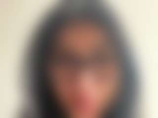 Thali's Live Sex Cam Show