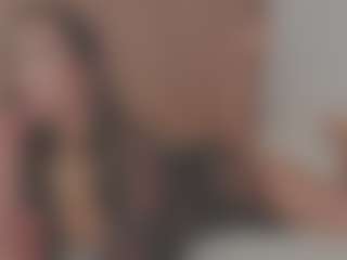 Live cam show with Isabela ⭐ - Brown Hair on Cam Slut