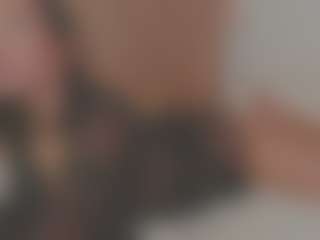 Live cam show with Isabela ⭐ - Toys on milfzrlive.com