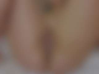 Live cam show with Isabela ⭐ - Brown Hair on milfzrlive.com