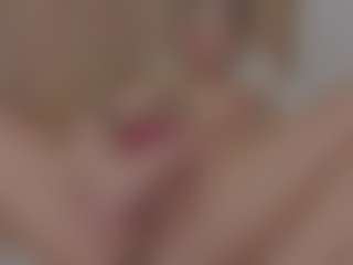 Isabela ⭐'s Live Sex Cam Show