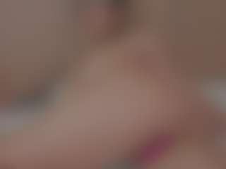 Isabela ⭐'s Live Sex Cam Show