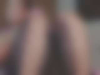Isabela ⭐'s Live Sex Cam Show
