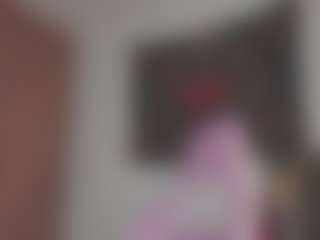 Isabela ⭐'s Live Sex Cam Show