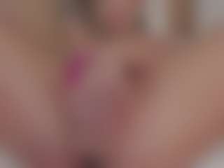 Isabela ⭐'s Live Sex Cam Show