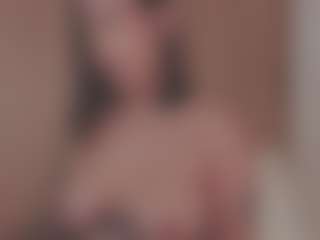 Isabela ⭐'s Live Sex Cam Show