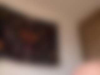 Isabela ⭐'s Live Sex Cam Show