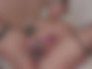 Isabela ⭐'s Live Sex Cam Show