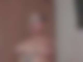 Isabela ⭐'s Live Sex Cam Show