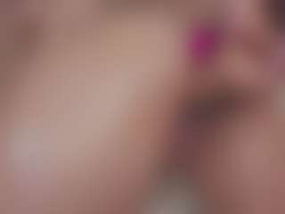 Isabela ⭐'s Live Sex Cam Show