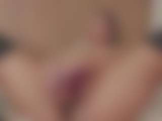 Isabela ⭐'s Live Sex Cam Show