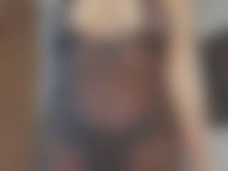 Isabela ⭐'s Live Sex Cam Show