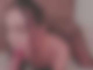 Live cam show with Isabela ⭐ - Young Adult on Camming Site