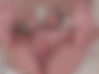 Isabela ⭐'s Live Sex Cam Show