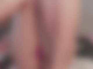 Isabela ⭐'s Live Sex Cam Show