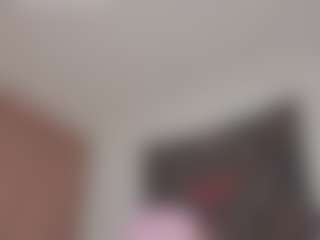 Isabela ⭐'s Live Sex Cam Show