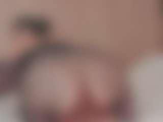 Isabela ⭐'s Live Sex Cam Show