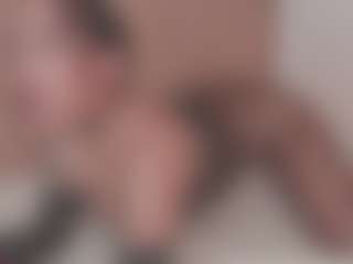 Isabela ⭐'s Live Sex Cam Show