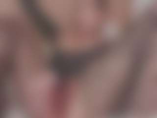 Isabela ⭐'s Live Sex Cam Show