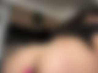 Isabela ⭐'s Live Sex Cam Show