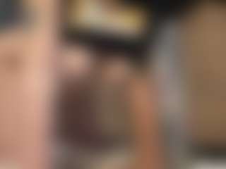 Live cam show with Isabela ⭐ - Fingers on sexylive.show