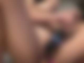 Isabela ⭐'s Live Sex Cam Show