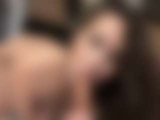 Isabela ⭐'s Live Sex Cam Show