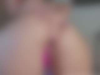 Isabela ⭐'s Live Sex Cam Show