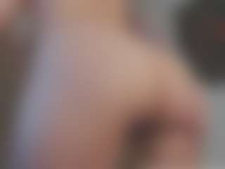 Isabela ⭐'s Live Sex Cam Show