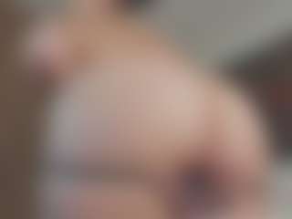 Isabela's Live Sex Cam Show
