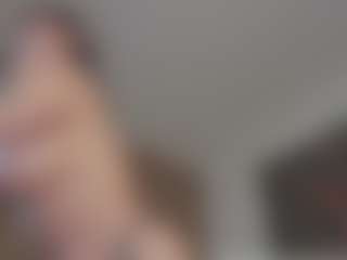 Isabela's Live Sex Cam Show