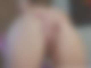 Isabela's Live Sex Cam Show