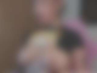 Live cam show with Isabela - Dildo Brown Hair on Camming Site
