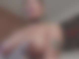 Live cam show with Isabela - Gape on Camsoda