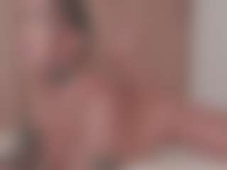 Isabela's Live Sex Cam Show