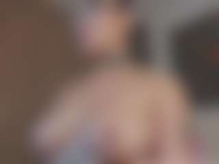 Live cam show with Isabela - Blowjob on iamadamtest123.com