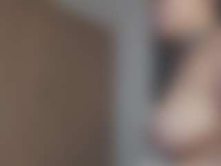 Isabela's Live Sex Cam Show