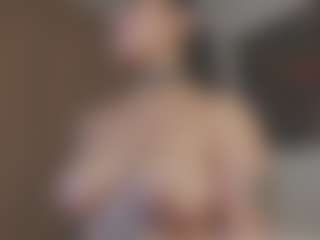 Isabela's Live Sex Cam Show