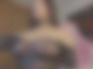 Isabela's Live Sex Cam Show