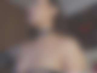 Isabela's Live Sex Cam Show