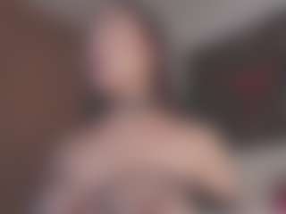 Isabela's Live Sex Cam Show