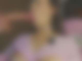 Live cam show with Isabela - Dirty Talk on Camsoda