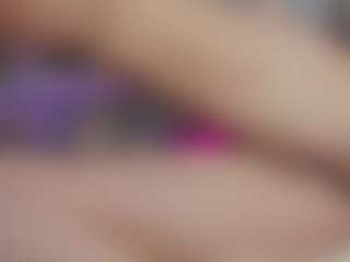 Isabela's Live Sex Cam Show