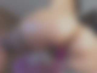 Isabela's Live Sex Cam Show