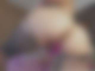 Isabela's Live Sex Cam Show