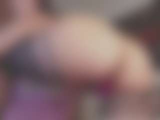 Isabela's Live Sex Cam Show