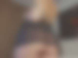 Isabela's Live Sex Cam Show