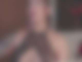 Isabela's Live Sex Cam Show